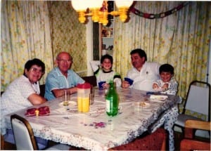 kitchen table poker