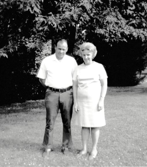 Frank Hoerst Jr. and his wife, Mary