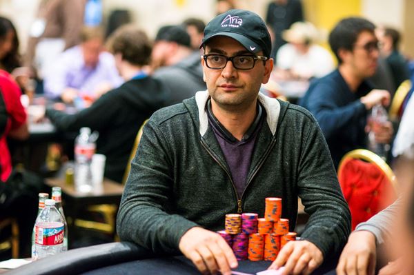 Antonio Esfandiari