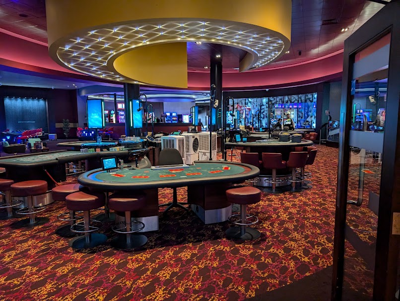 Grosvenor Casino Reading South table games