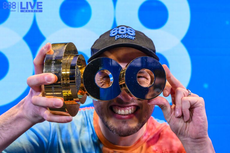 Ian Simpson 888poker